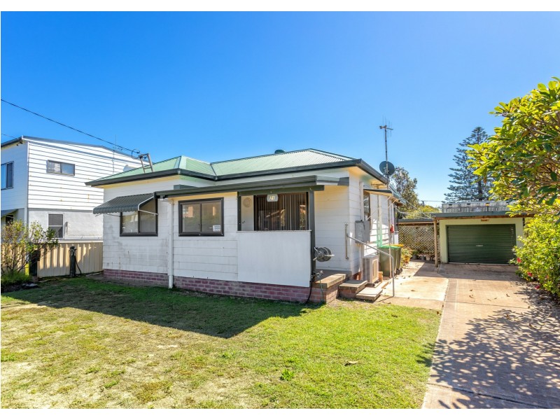 21 Manning Street, Manning Point NSW 2430