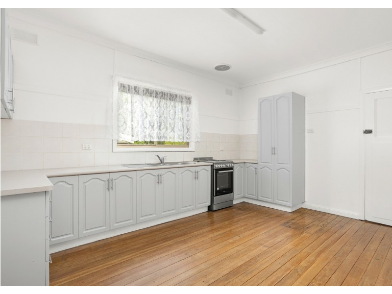 13 McPherson Street, Wingham NSW 2429