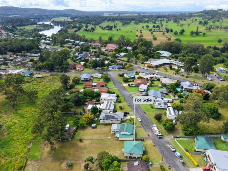 13 McPherson Street, Wingham NSW 2429