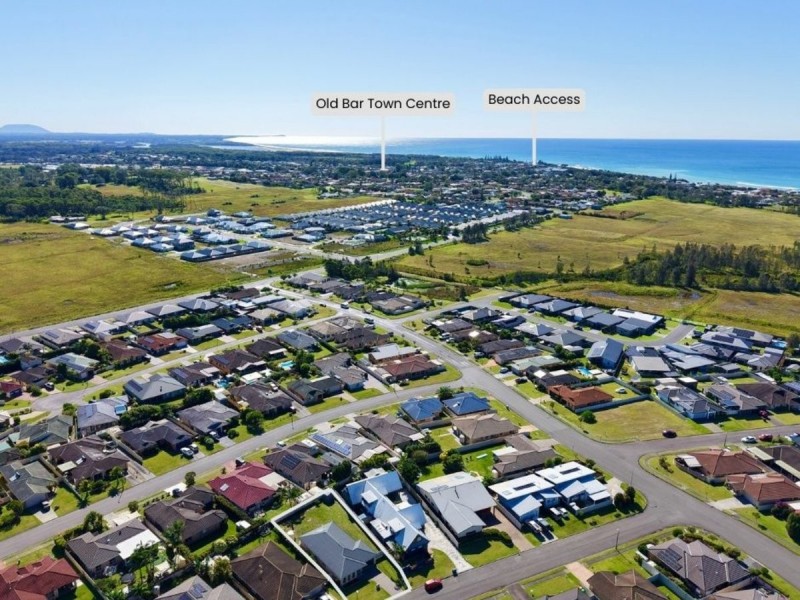 7 Flagtail Avenue, Old Bar NSW 2430