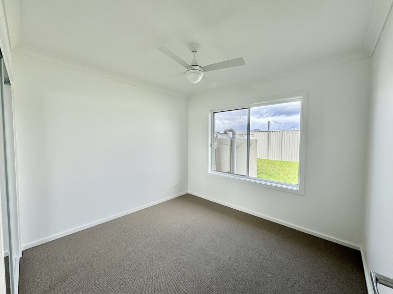 2/38 Marra Drive, Old Bar NSW 2430
