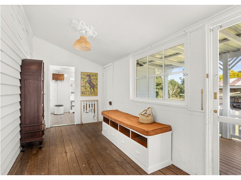 4 Washington Street, Tinonee NSW 2430