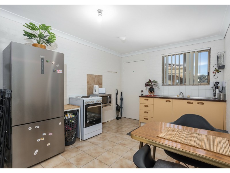 4/5 Waterman Street, Old Bar NSW 2430