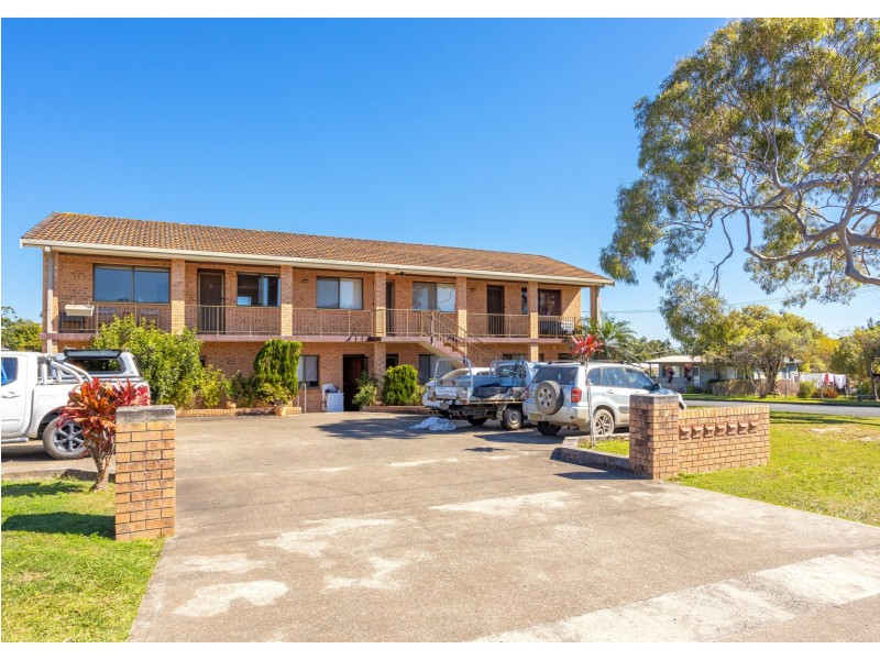 4/5 Waterman Street, Old Bar NSW 2430