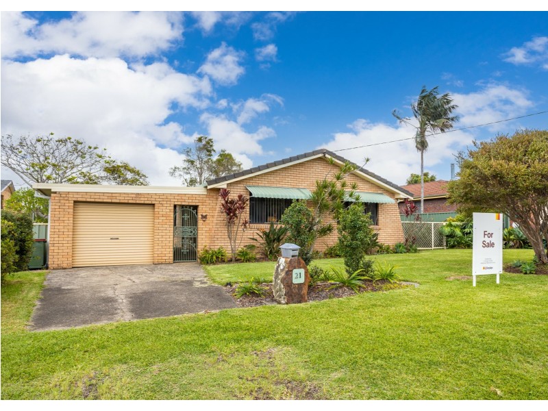 21 Cross Street, Old Bar NSW 2430