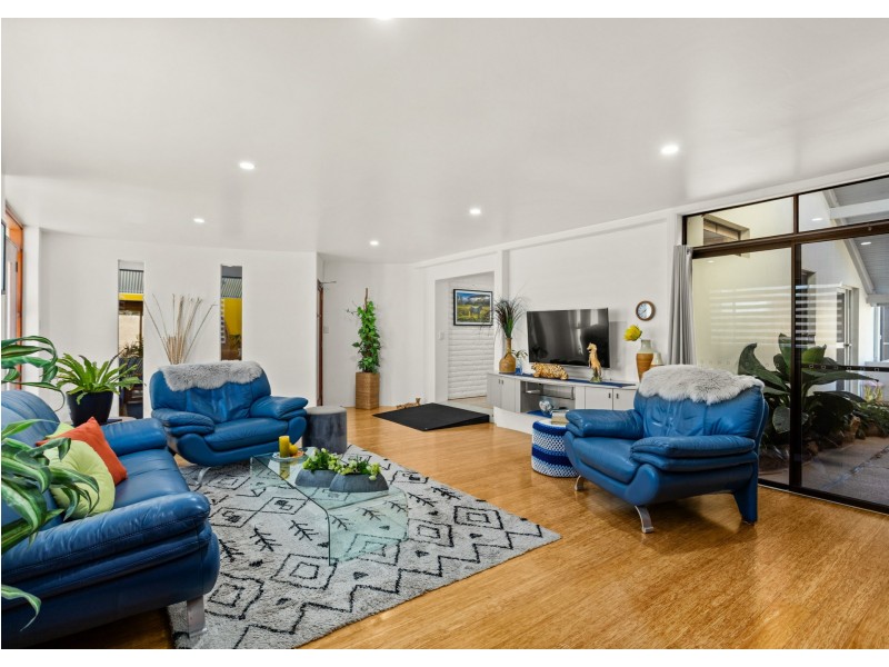 3 Seaspray Circuit, Wallabi Point NSW 2430