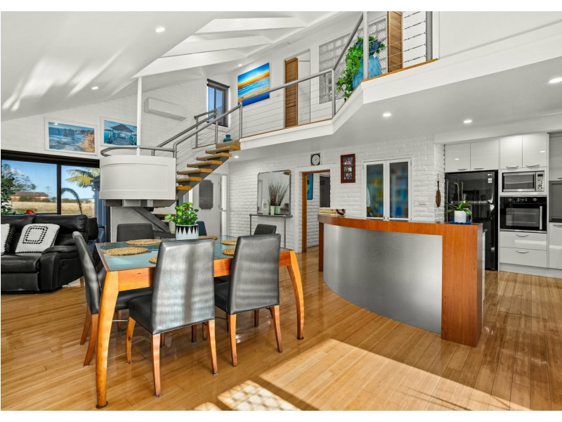 3 Seaspray Circuit, Wallabi Point NSW 2430