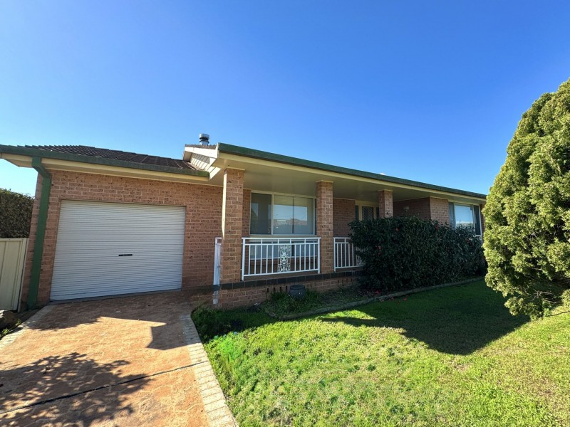 23 Farleigh Street, Old Bar NSW 2430