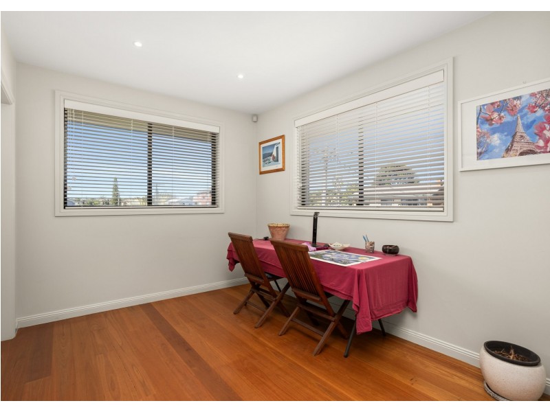 6 Banksia Close, Manning Point NSW 2430