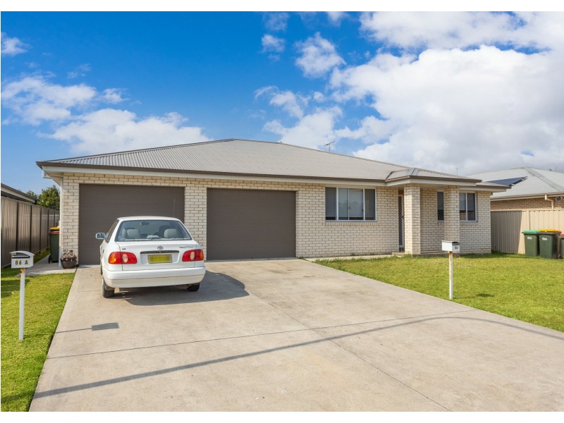 86 & 86a Forest Lane, Old Bar NSW 2430
