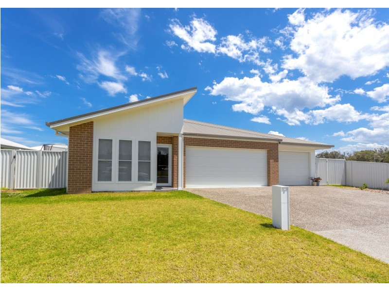 1/38 Marra Drive, Old Bar NSW 2430