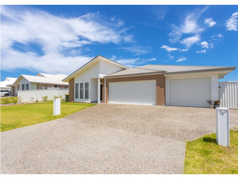 2/38 Marra Drive, Old Bar NSW 2430