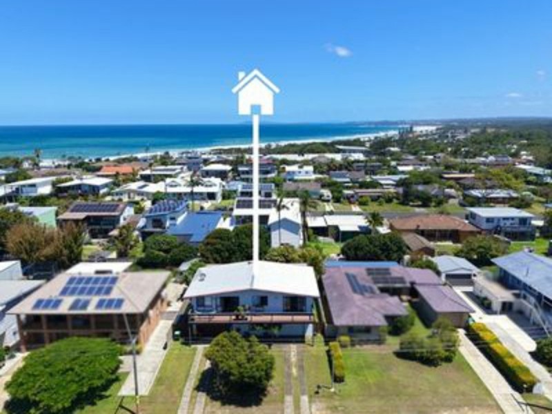 16 Old Bar Road, Old Bar NSW 2430