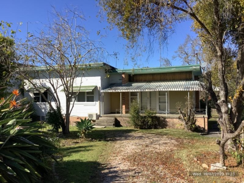 8 Richardson Street, Taree NSW 2430