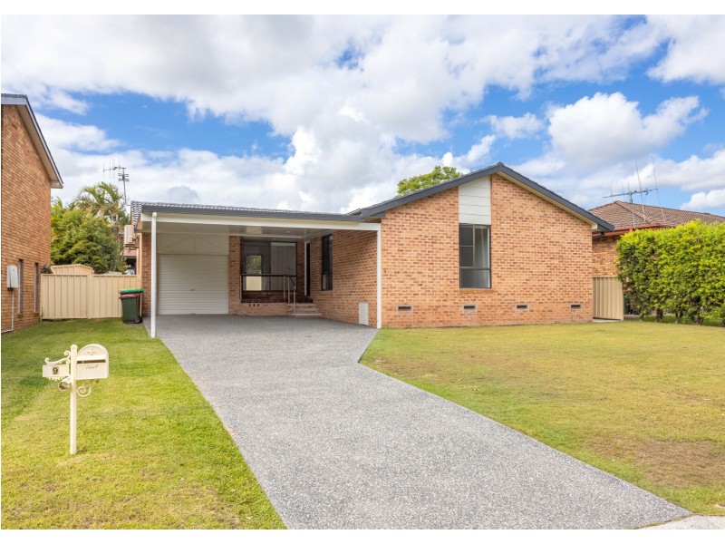 9 Lawson Crescent, Taree NSW 2430