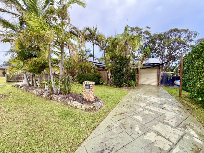 31 Gannet Cresent, Old Bar NSW 2430