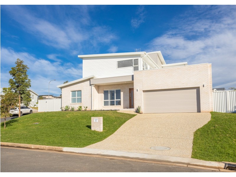8 Marra Drive, Old Bar NSW 2430