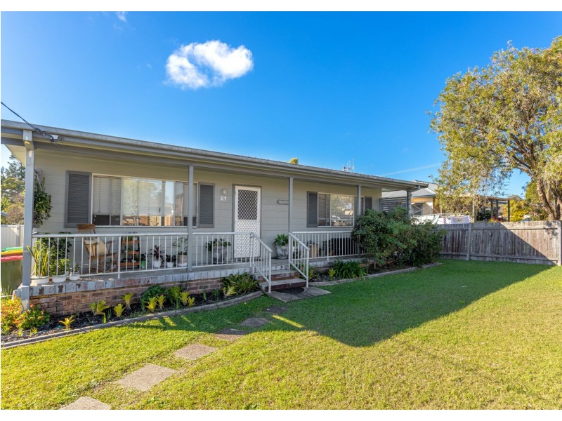 21 Bryan Street, Old Bar NSW 2430