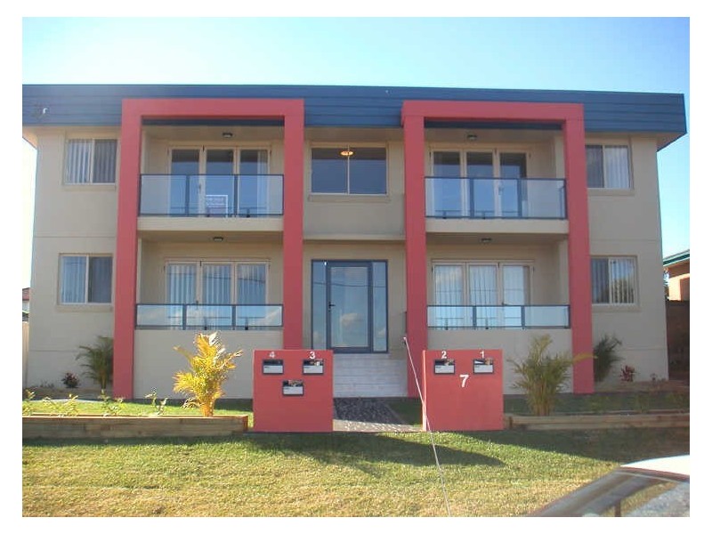 7 Smith Street, Old Bar NSW 2430