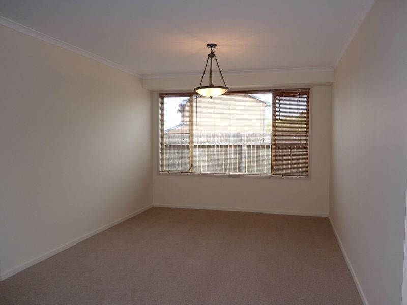 19 Pryor Crescent, Old Bar NSW 2430