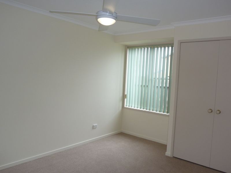 19 Pryor Crescent, Old Bar NSW 2430