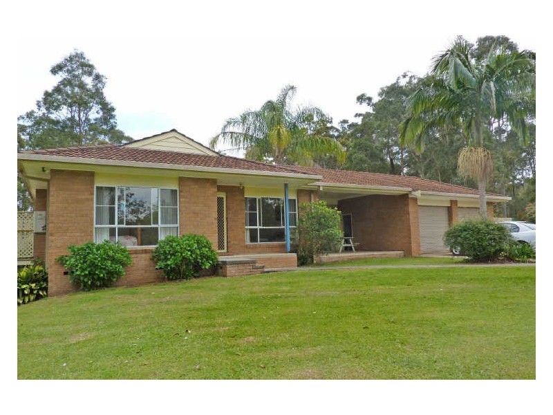 12 Kolinda Drive, Old Bar NSW 2430