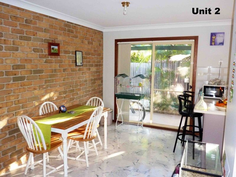 1 & 2/4 Sunrise Close, Old Bar NSW 2430