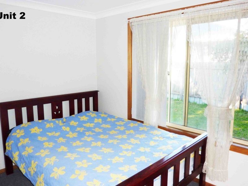 1 & 2/4 Sunrise Close, Old Bar NSW 2430