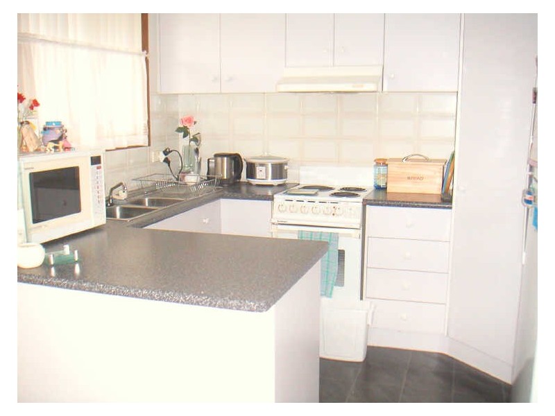 1 & 2/4 Sunrise Close, Old Bar NSW 2430