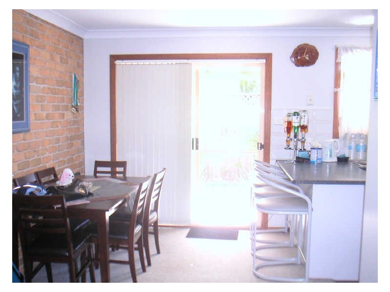 1 & 2/4 Sunrise Close, Old Bar NSW 2430