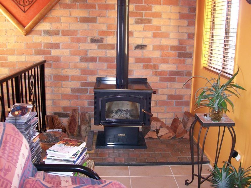 9 Lewis Street, Old Bar NSW 2430