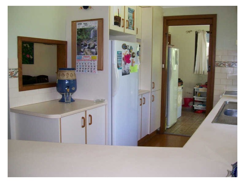 128 Old Bar Road, Old Bar NSW 2430