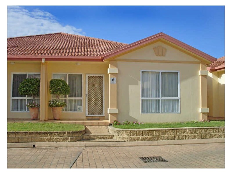 6/32 Lewis Street, Old Bar NSW 2430