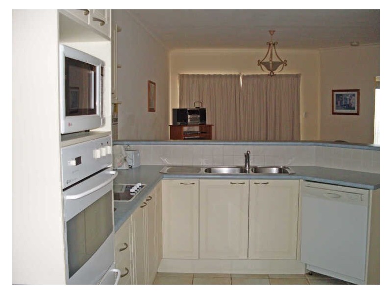 6/32 Lewis Street, Old Bar NSW 2430