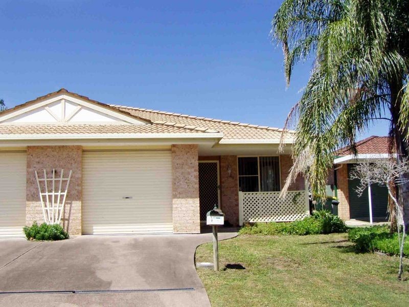 1/3 Drury Close, Old Bar NSW 2430