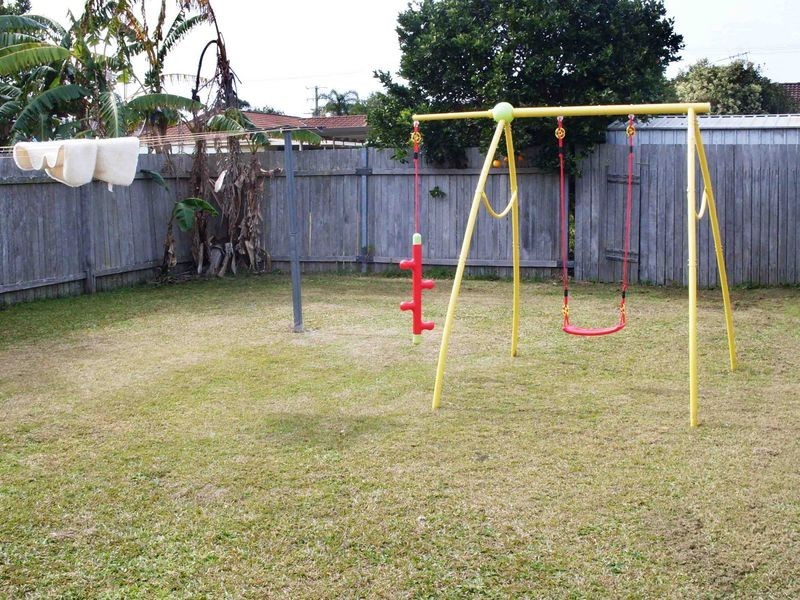 1/3 Drury Close, Old Bar NSW 2430