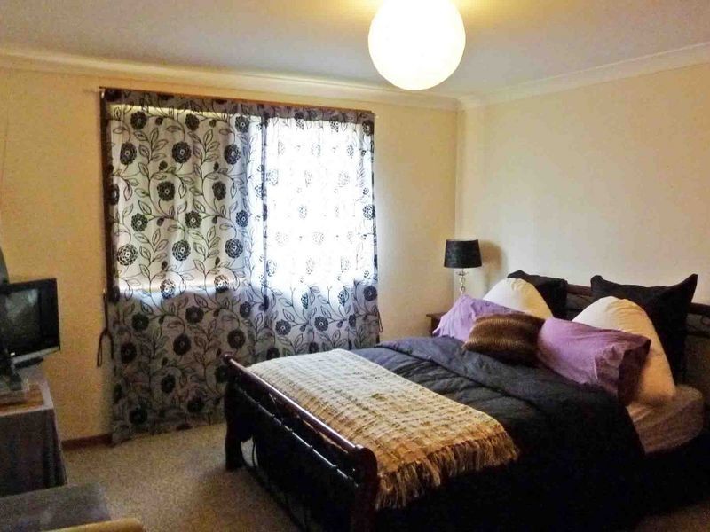 1/3 Drury Close, Old Bar NSW 2430