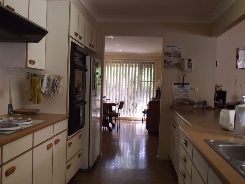3 Pryor Crescent, Old Bar NSW 2430