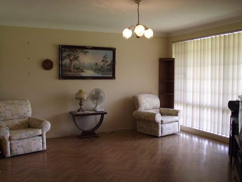 3 Pryor Crescent, Old Bar NSW 2430