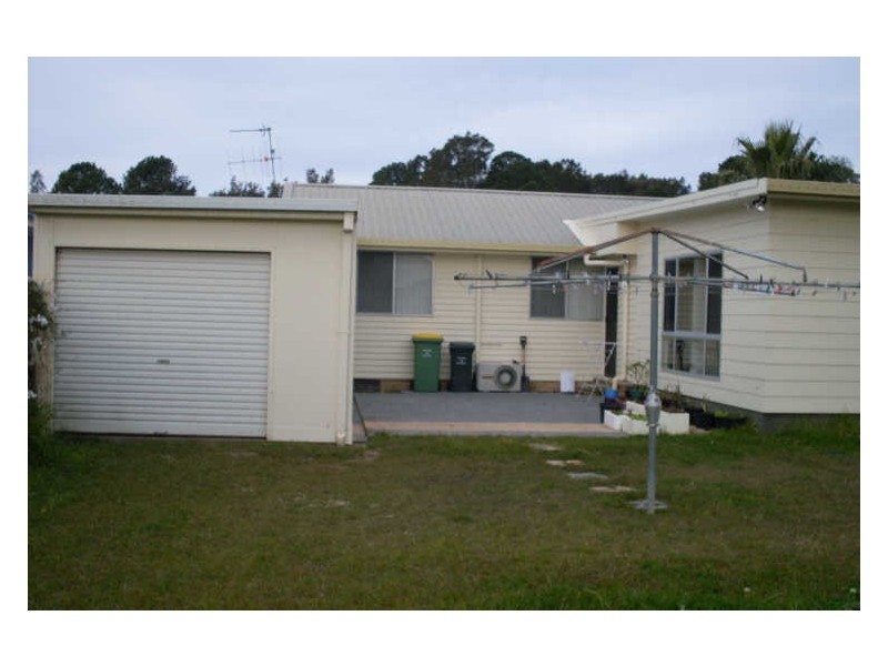 7 Richardson Street, Old Bar NSW 2430