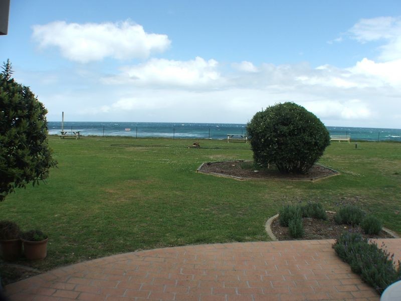 7/32 Lewis Street, Old Bar NSW 2430