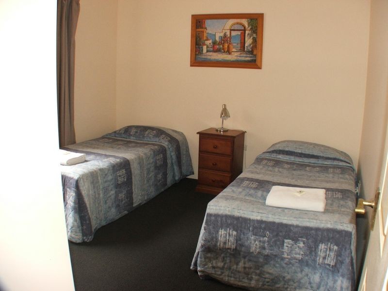 7/32 Lewis Street, Old Bar NSW 2430