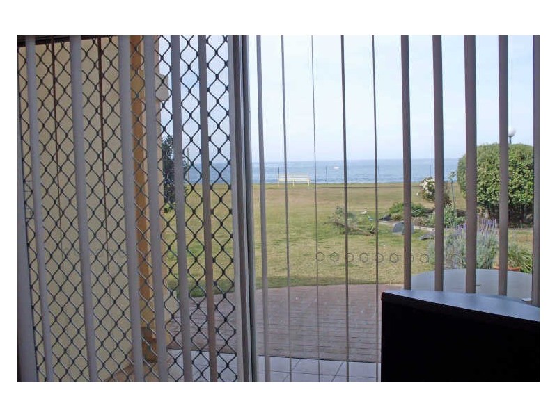 7/32 Lewis Street, Old Bar NSW 2430