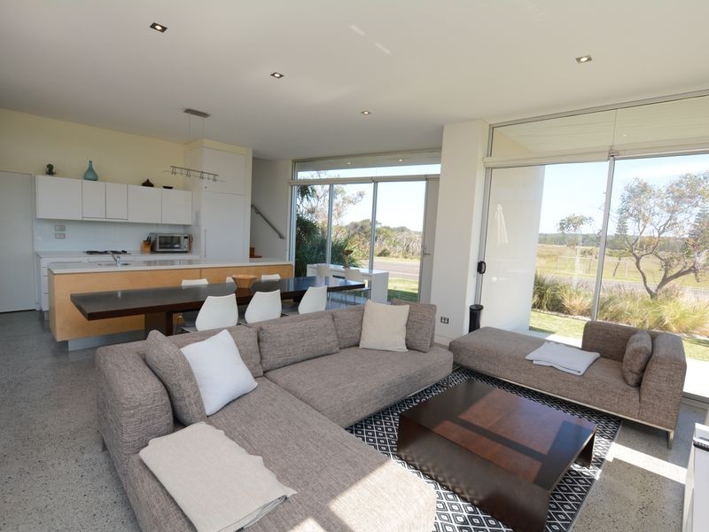 3/12-14 Pacific Street, Wallabi Point NSW 2430