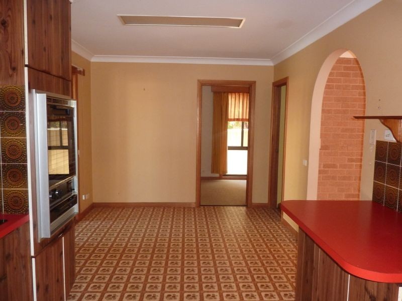 20 Joel Drive, Old Bar NSW 2430