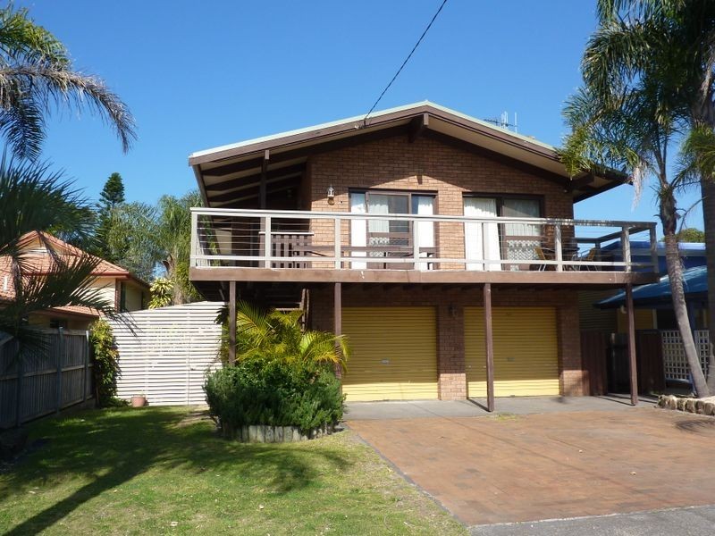 34 Hall Street, Old Bar NSW 2430