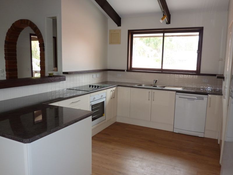 34 Hall Street, Old Bar NSW 2430