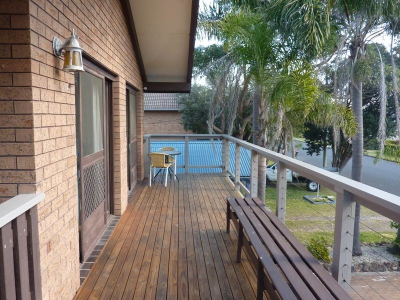 34 Hall Street, Old Bar NSW 2430