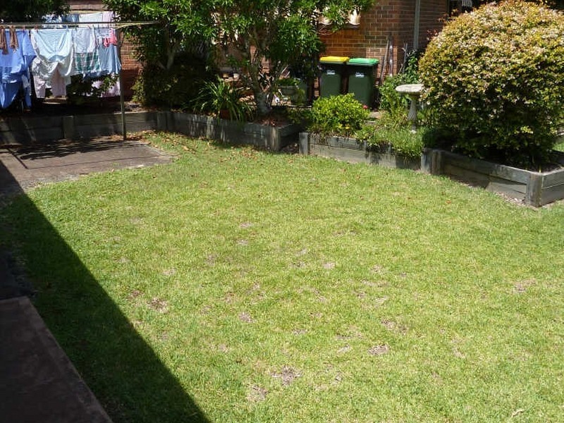 1/7 Casuarina Close, Old Bar NSW 2430