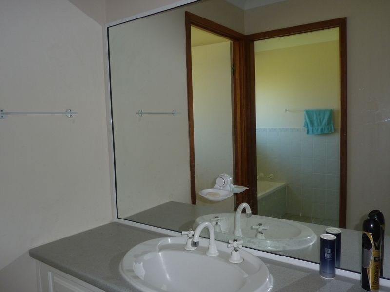 1 Rushby Drive, Old Bar NSW 2430